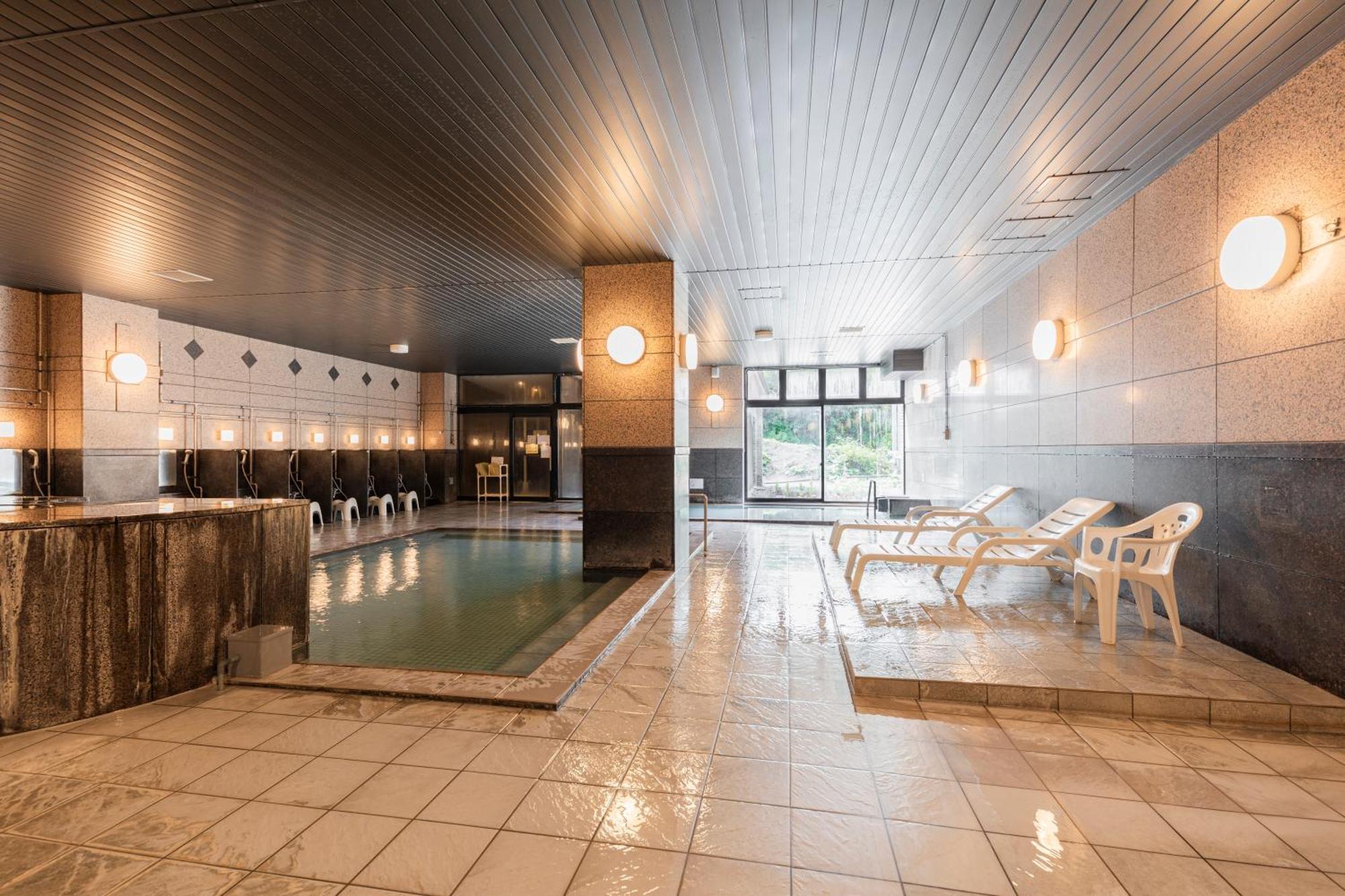 Asahidake Onsen Bear Monte 4*